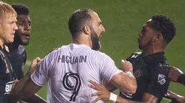 Đá hỏng 11m, Gonzalo Higuain ra mắt tệ hại ở Mỹ