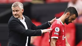 HLV Solskjaer bị fan M.U giục từ chức ngay lập tức