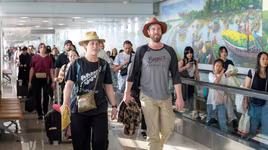 Bùng nổ khách quốc tế qua sân bay Nội Bài