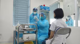 Chuyên gia nói về tác dụng phụ khi tiêm vaccine Covid-19