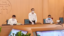 Hà Nội xem xét dừng thêm một số loại hình kinh doanh không thiết yếu như bia hơi...