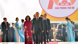 Hình ảnh lãnh đạo Đảng, Nhà nước tới dự lễ kỷ niệm cấp quốc gia 70 năm Ngày Giải phóng Thủ đô