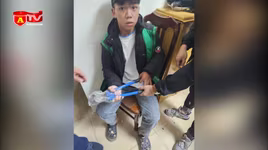 Sự thật về đối tượng mặc áo "shipper" bẻ khoá nhà dân trộm cắp tài sản