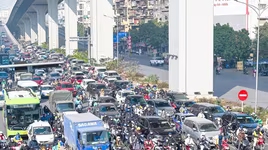 Hà Nội đề xuất hỗ trợ tối đa 5 triệu đồng với mỗi người dân đổi sang xe máy điện