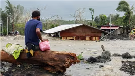 Siêu bão Goni mạnh nhất thế giới năm 2020 tàn phá Philipppines trước khi vào Biển Đông 