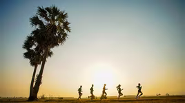 “Bông hồng thép sa mạc” Thanh Vũ: “Tôi mơ ước có một cuộc sống đầy sắc màu cho đến 70 tuổi”