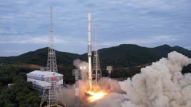 Em gái ông Kim Jong-un ra tuyên bố sau khi Triều Tiên phóng vệ tinh thất bại