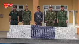 Truy bắt đối tượng vận chuyển 3.500 bao thuốc lá ngoại nhập lậu trên sông