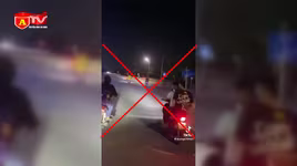 Tạm giữ nhóm "quái xế" gây rối TTCC, mang hung khí đi náo loạn đường phố