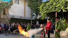 Tuyên truyền pháp luật, trang bị kỹ năng PCCC cho các cơ sở karaoke, vũ trường, khách sạn 