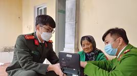 Thực hiện Đề án 06, quận Hoàn Kiếm đặt lợi ích người dân làm đầu