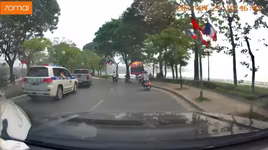 Xử phạt lái xe điều khiển ô tô bán tải cản trở đoàn xe ưu tiên