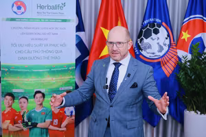 Tối ưu hiệu suất và phục hồi cho cầu thủ Việt Nam thông qua dinh dưỡng thể thao