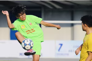 Hình ảnh loạt trận 15h30 ngày 16-11