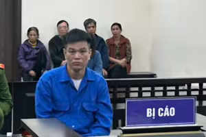 Gã chồng suýt đoạt mạng vợ vì mâu thuẫn gia đình 