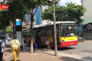 Hà Nội tăng cường các tuyến xe buýt dịp Quốc khánh 2/9