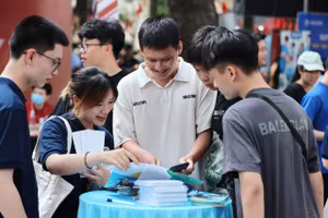 Hàng loạt các trường đại học công bố điểm chuẩn trúng tuyển đợt 1