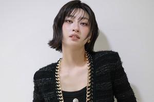 Hình ảnh khác lạ của Hoa hậu Lương Thùy Linh sau 6 năm đăng quang