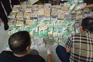 Thủ đoạn tinh vi gắn định vị ma túy chuyển vào Việt Nam