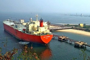 Nga tìm được đối tác tiêu thụ hết 2 triệu thùng dầu thô bị Ấn Độ từ chối