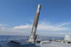 Tình báo Ukraine theo dõi sát sao tên lửa Zircon Nga diệt mục tiêu trên bộ