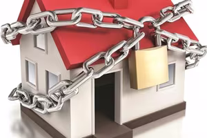 Ngân hàng phải hỗ trợ 12 tháng lương nếu thu giữ tài sản bảo đảm là chỗ ở duy nhất của khách hàng