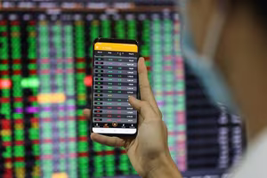 Chứng khoán hồi phục mạnh mẽ, VN-Index tăng hơn 38 điểm