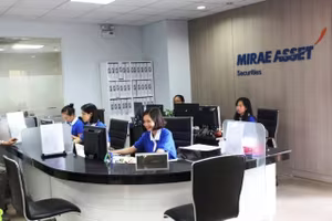 Xử phạt Công ty Chứng khoán Mirae Asset 700 triệu đồng