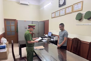 Chủ kênh tiktok "Gia đình Hải Sen" bị bắt để điều tra hành vi buôn bán hàng giả