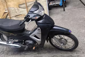 Công an phường Ô Chợ Dừa tìm chủ sở hữu 2 xe mô tô