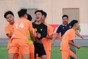 Chân dung 12 đội đầu tiên vào vòng 1/16