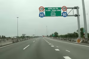 Khởi công, khánh thành 16 dự án hạ tầng giao thông lớn dịp 19-12