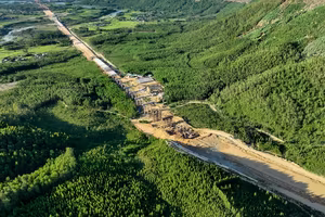 Loạt nhà thầu thi công cao tốc chậm tiến độ bị nhắc nhở