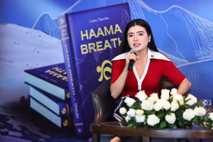 Ra mắt cuốn sách độc đáo “Haama Breath – Điều kỳ diệu từ Himalaya”