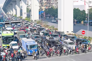 Hà Nội đề xuất hỗ trợ tối đa 5 triệu đồng với mỗi người dân đổi sang xe máy điện