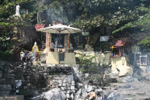 25 năm sống với oan hồn