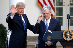 Tổng thống Mỹ Donald Trump nói không có ý định sa thải Chủ tịch FED