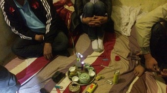 Con nghiện “đại gia”, mời cả người bán “đập đá“