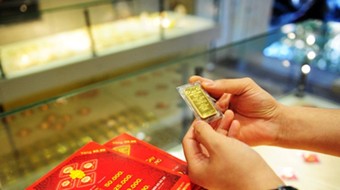 Giá vàng hôm nay (16-10): Giảm mạnh chênh lệch so với giá thế giới