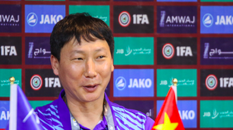 HLV Kim Sang-sik: "Chúng tôi đã nhìn thấy khả năng đi tiếp"