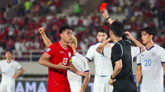Đội trưởng bị đuổi vì chơi xấu, Indonesia trắng tay rời ASEAN Cup