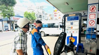 Ngày mai (19-9), giá xăng dự báo tiếp tục giảm