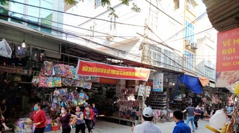 Diễn tập chữa cháy, cứu nạn tại chợ Thạch Đà, huyện Mê Linh 