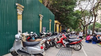 Bác đề xuất sử dụng vỉa hè để kinh doanh xuyên đêm của quận Hoàn Kiếm