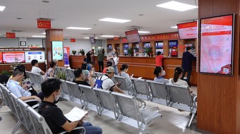 Hà Nội khuyến khích người dân cấp, đổi bằng lái xe tại 13 quận, huyện được ủy quyền