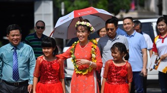 Nữ tiến sĩ đóng góp bền bỉ cho hạnh phúc của trẻ thơ và bình đẳng giới 