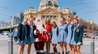 Cất cánh cùng Vietjet, gặp gỡ những Ông già Noel đặc biệt 