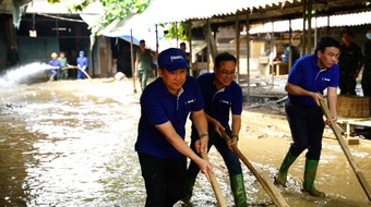 Nỗ lực khắc phục hậu quả, ổn định đời sống nhân dân tại các vùng bão lũ