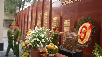 Tri ân công ơn của các Anh hùng liệt sỹ Công an Thủ đô