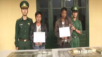 "Ôm" 69 bánh heroin, hưởng "công" 40 triệu đồng